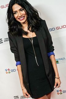 Nosheen Phoenix